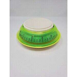 VINTAGE TUPPERWARE KITCHEN FOOD SCALE 4.5 LBS 2 KG #5066A-1 PORTION CONTROL